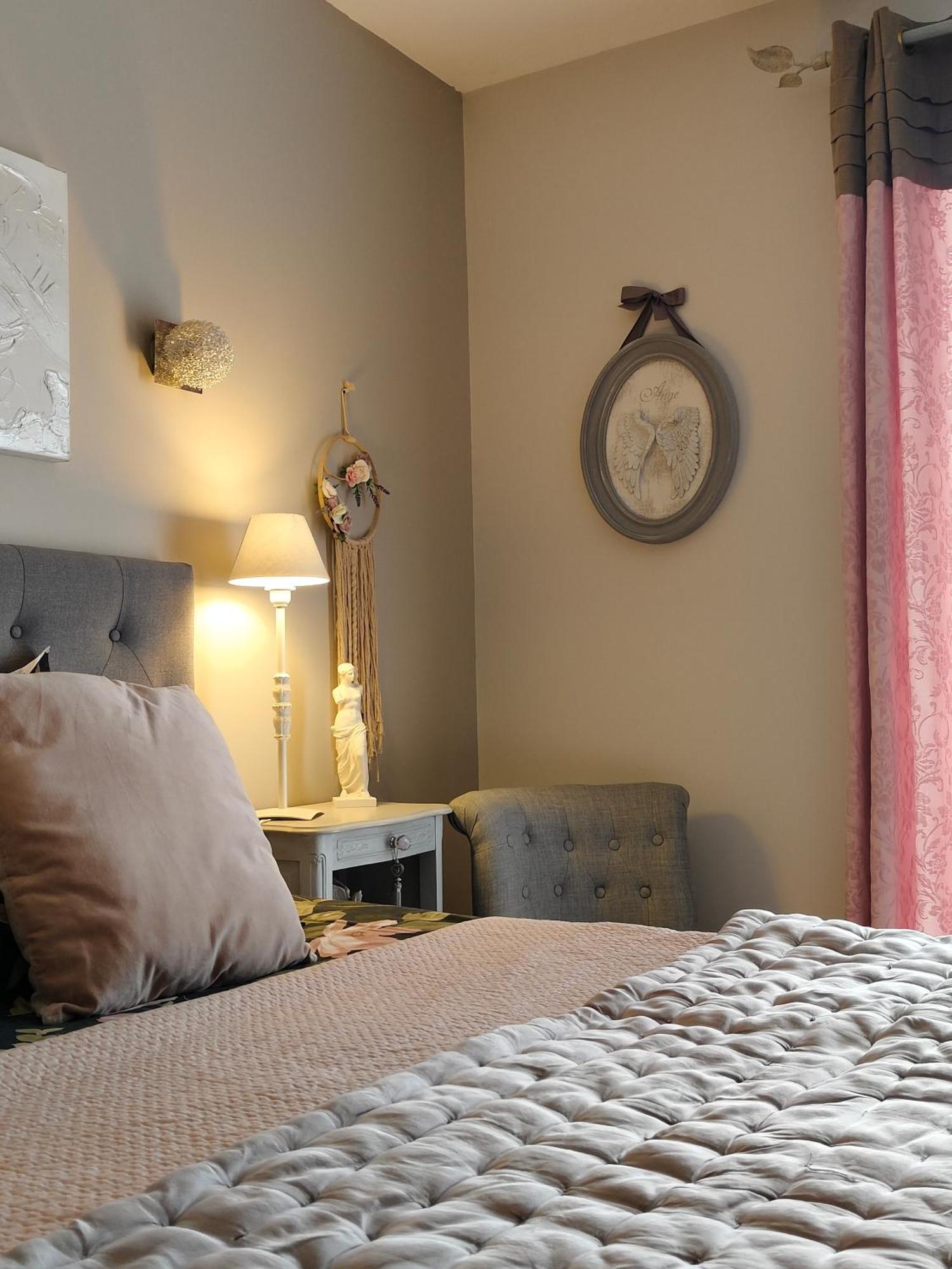Bed and Breakfast La Chabertine Garéoult Zewnętrze zdjęcie